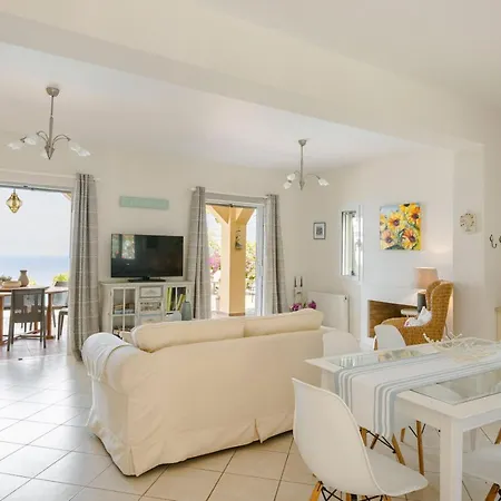 Magdalani, Breathtaking Views Across Lourdas Bay Villa Lourdata (Kefalonia)